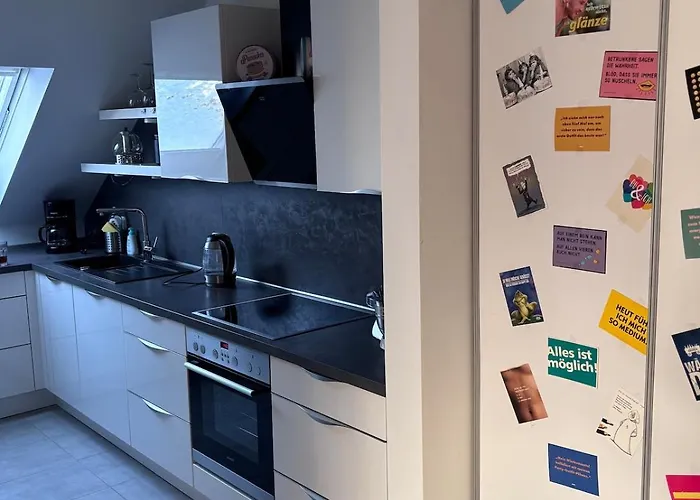 Lejlighed Juwel Im Pott-zentral-100 Qm-stellplatz-balkon-kamin Dortmund