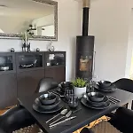 Juwel Im Pott-zentral-100 Qm-stellplatz-balkon-kamin * Dortmund