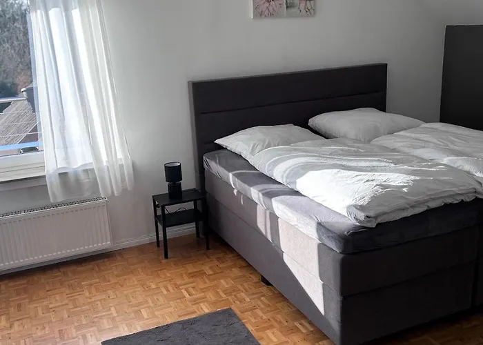 Juwel Im Pott-zentral-100 Qm-stellplatz-balkon-kamin 多特蒙德